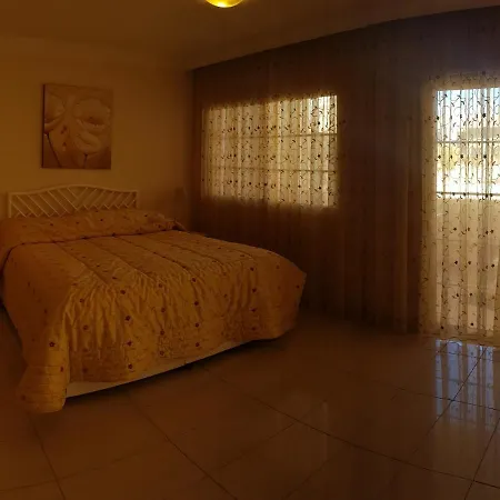 Apartamento Lux Terrazas Del Duque Apartment